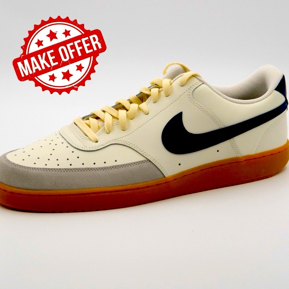 NIKE Court Vision 2024 Sail/Navy Gum. Sz 15 ** NEW IN OG BOX. **
